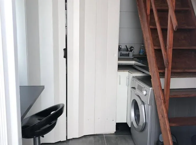 Studette Independant Avec Terrasse-Climatisation